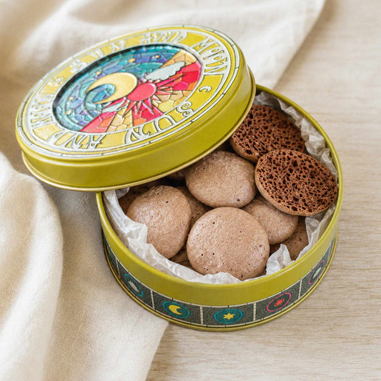 Othello（オセロ）｜ココアとフランボワーズの缶入り焼き菓子